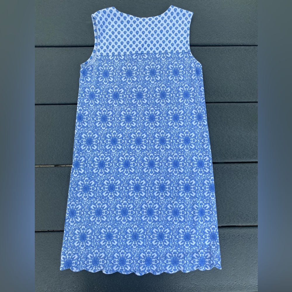 EUC Vineyard Vines Dress. - Picture 2 of 4
